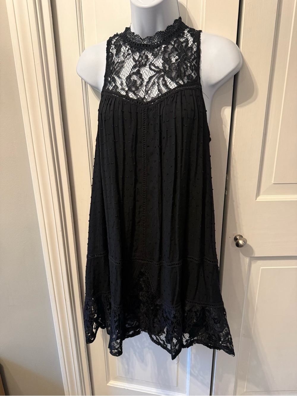 NWT Entro Black Lace Yoke Sleeveless Swing Dress